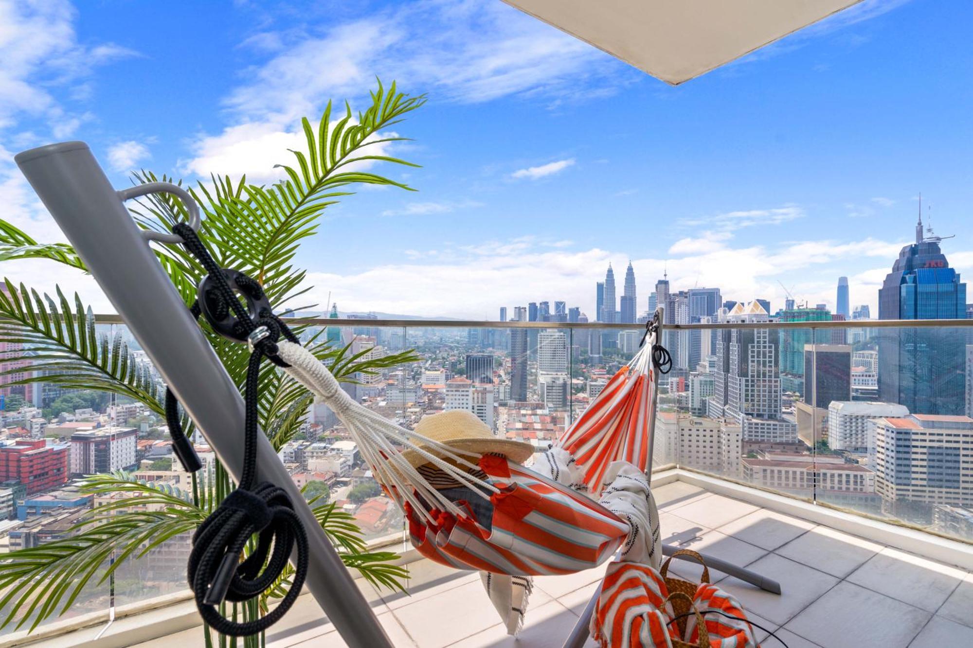 Naibnb In Regalia Residence كوالالمبور المظهر الخارجي الصورة